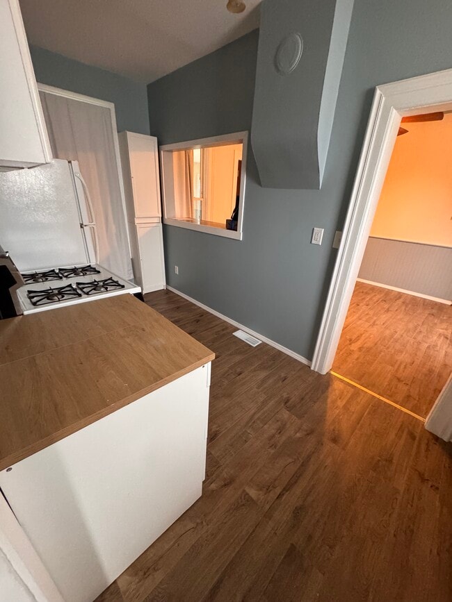 Cocina - 709 E Centerway Unidad 1