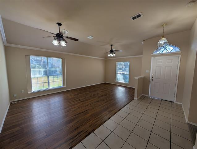 6000 Arlington Dr