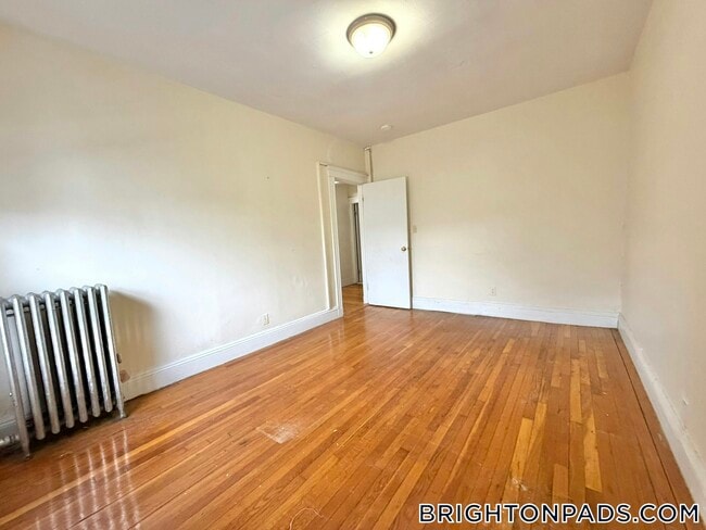 Building Photo - 127 Washington St