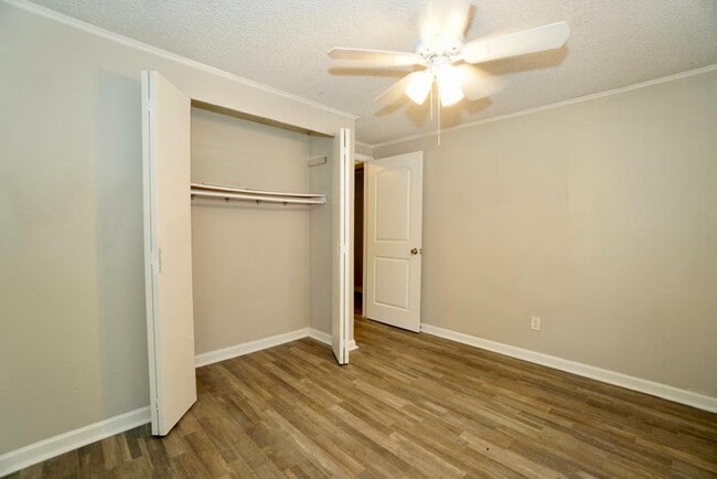 Photo - Holly Park Square Apartments Unit 603
