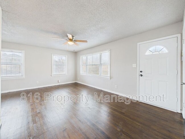 Photo - 4036 Cleveland Ave.