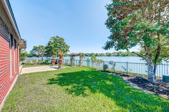 Photo - 25911 Palmdale Estate Dr