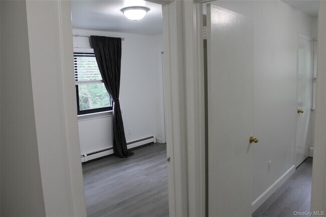 Photo - 27 Stuart Dr
