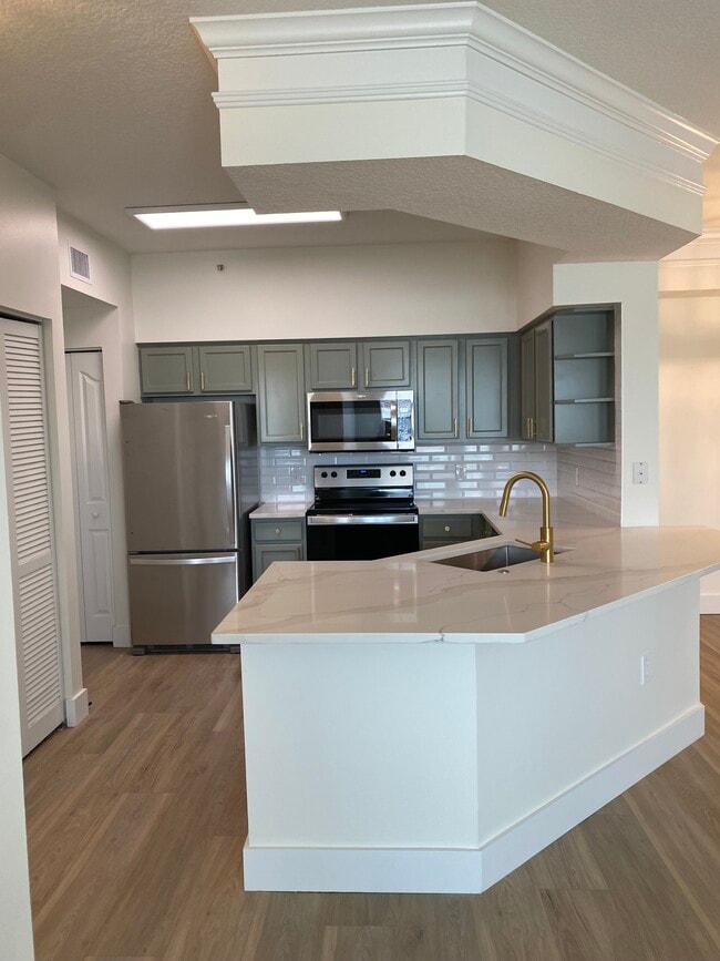 Photo - 9833 Baywinds Dr Unit 4304