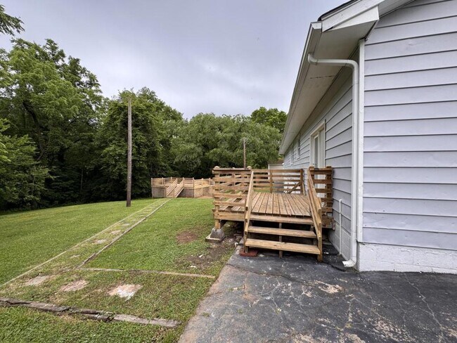 Photo - 2520 Boyds Bridge Pike