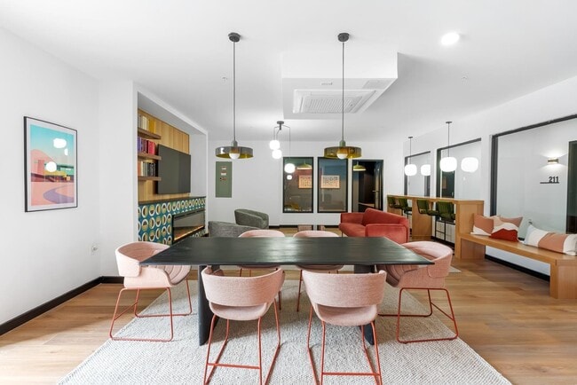 Photo - 175 W 7th St Unit 303