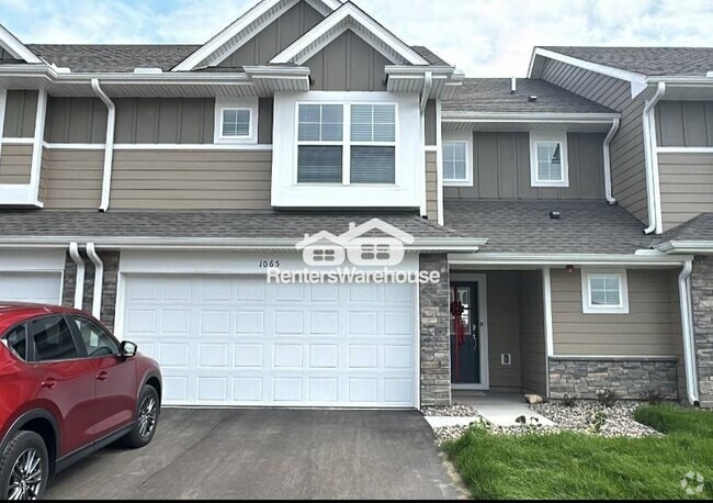 Building Photo - 1065 Jubert Dr Rental
