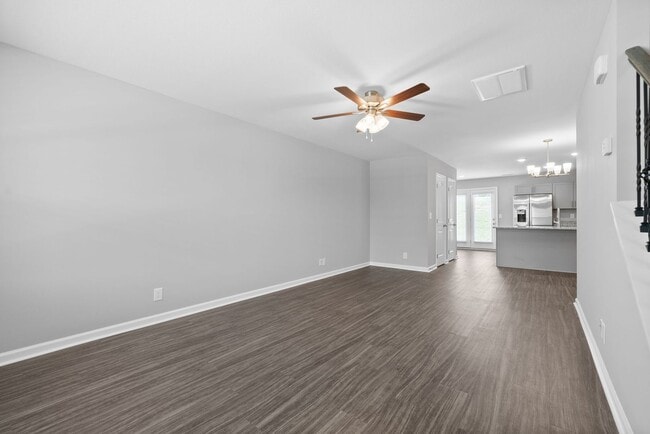 Photo - 2 Bedroom 2 1/2 Bath Pet Friendly Condo For Rent!