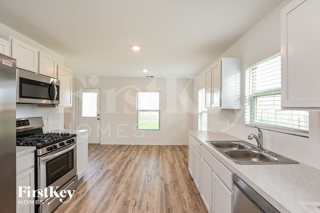 302 Pickwick Gdns Ln