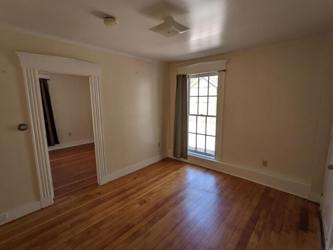 Photo - 37 St Paul St