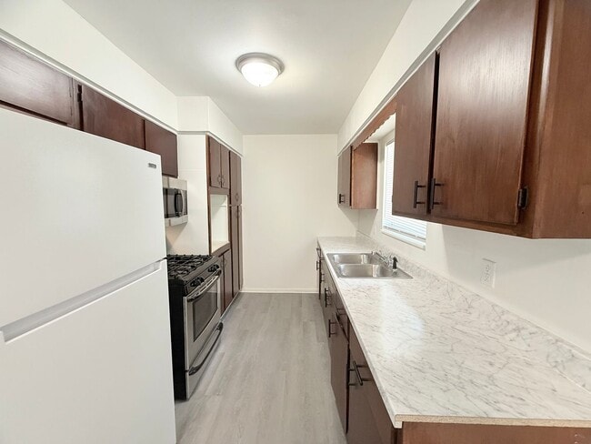 Photo - 3-Bedroom Home Near NAS Whiting