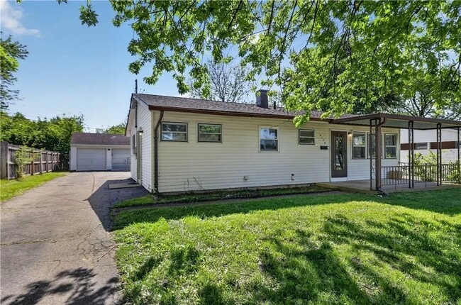 Photo - 4176 Mapleleaf Dr