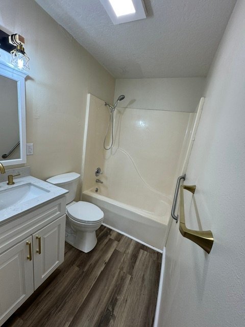 Photo - 705 W Washington Ave Unit 6