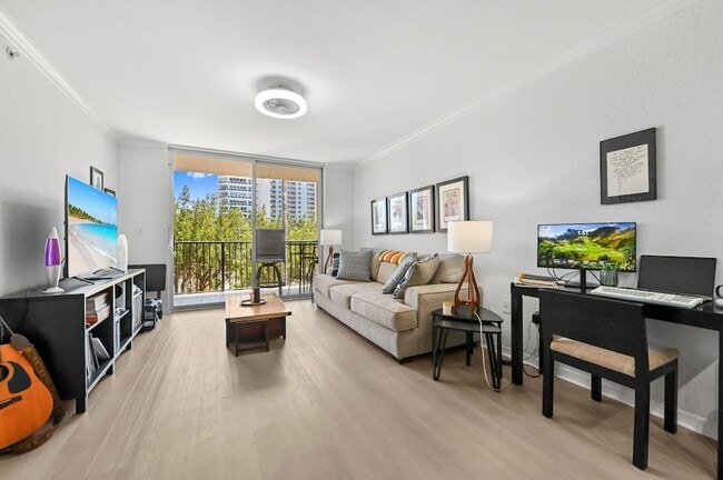 Building Photo - 1801 N Flagler Dr Unit 308