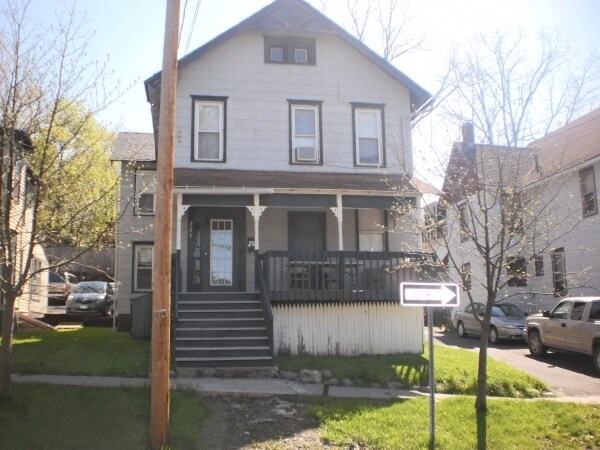 Building Photo - 203 Linden Ave Rental