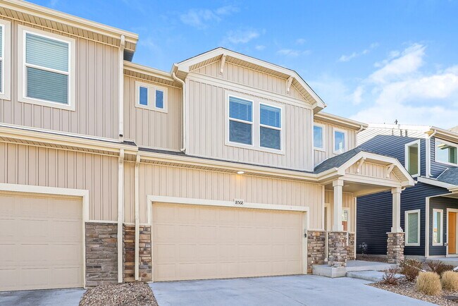 Photo - 18568 E 47th Ave