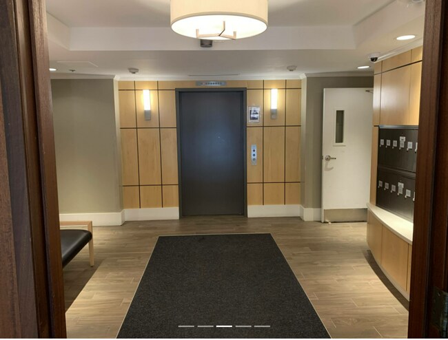 Photo - 107 Jersey St