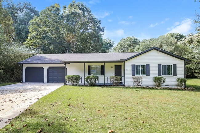 Building Photo - 1890 Lamplighter Way