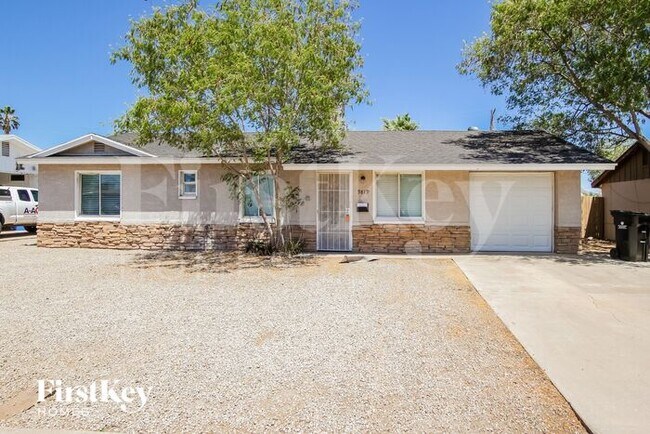 9819 North 18th Avenue - 9819 North 18th Avenue House