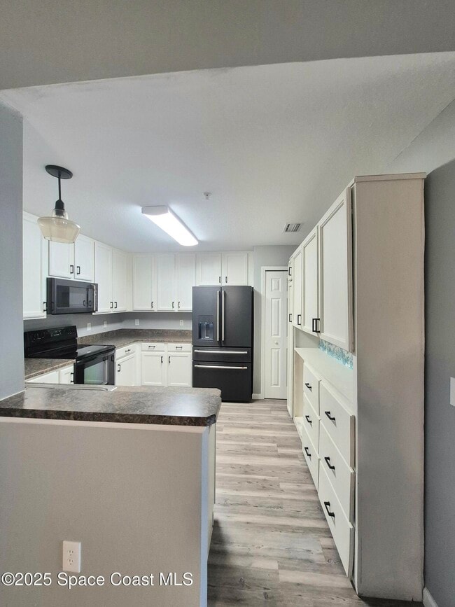 Photo - 4097 Meander Pl Unit 208