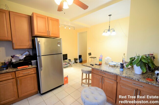 Photo - 57 Brighton Ave Unit 3