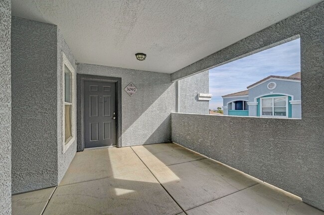 Photo - LOCATION! LOCATION! LOCATION! Move-in ready 2-bedroom condo in Centennial Hills!