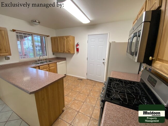 Photo - Beautiful 4 bedroom home in 80916! Pet Friendly!