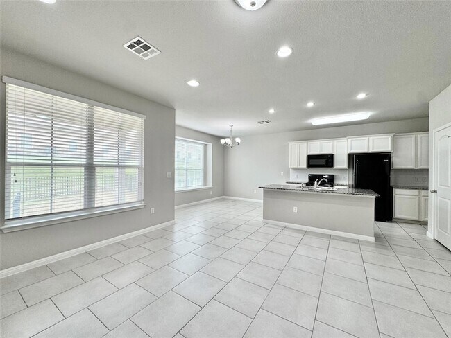 Photo - 113 Homily Dr