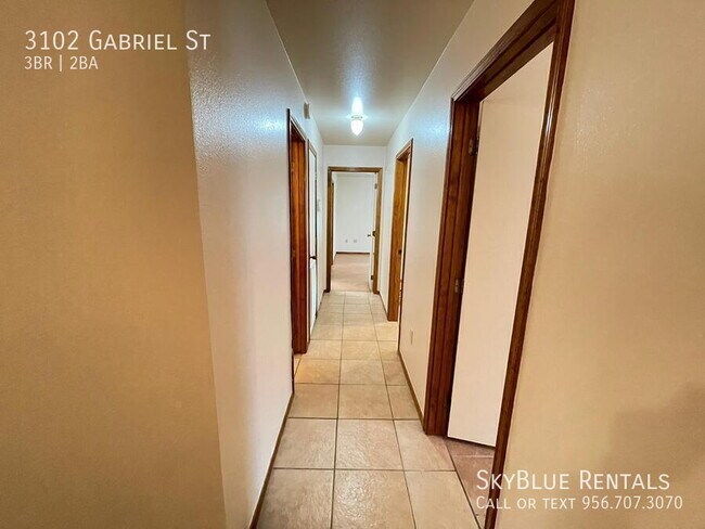 Photo - 3102 Gabriel St