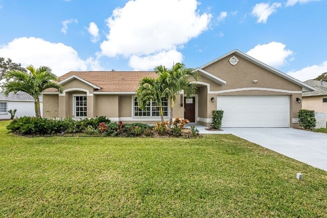 Photo - Stunning 3 Bed, 2 Bath Home in Vizcaya Estates