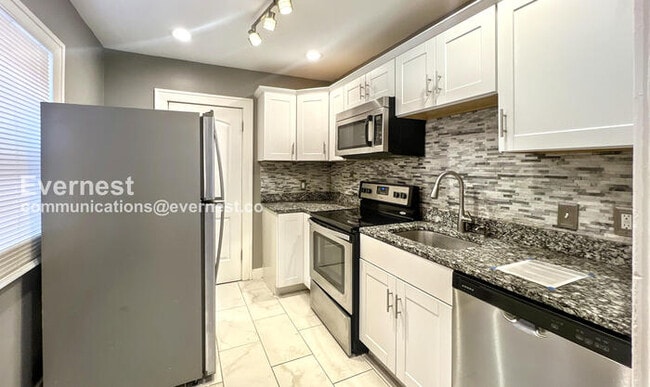 Photo - 3421 Indiana Ave