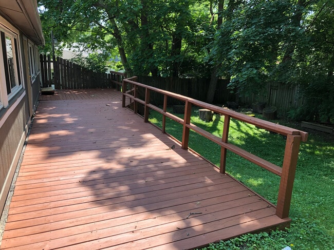 Photo - 210 S Hutchinson Ave