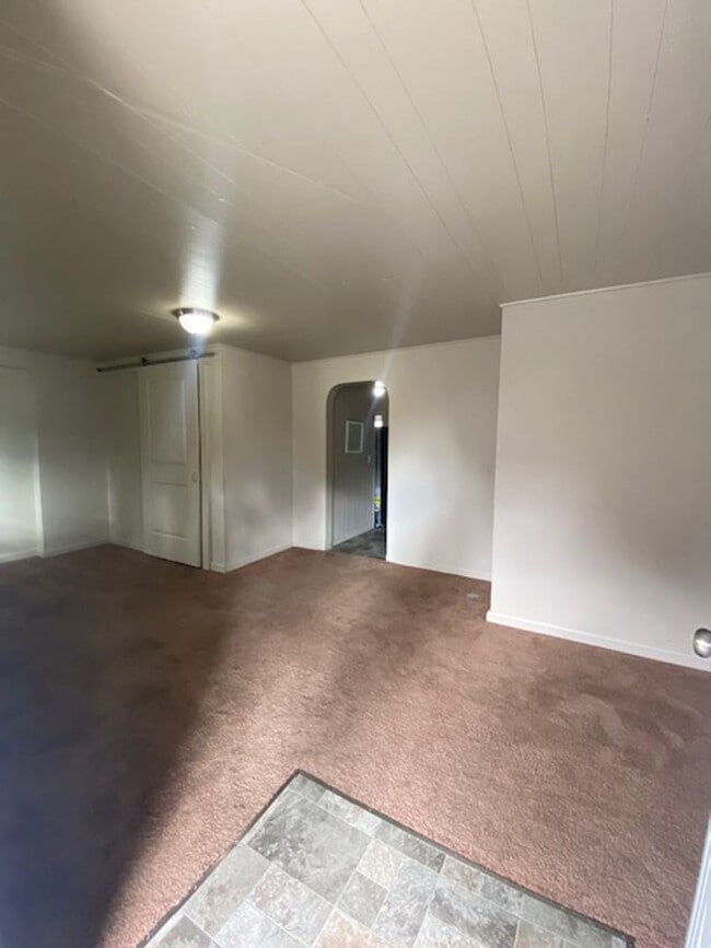 Photo - 1 Bedroom Apartment!