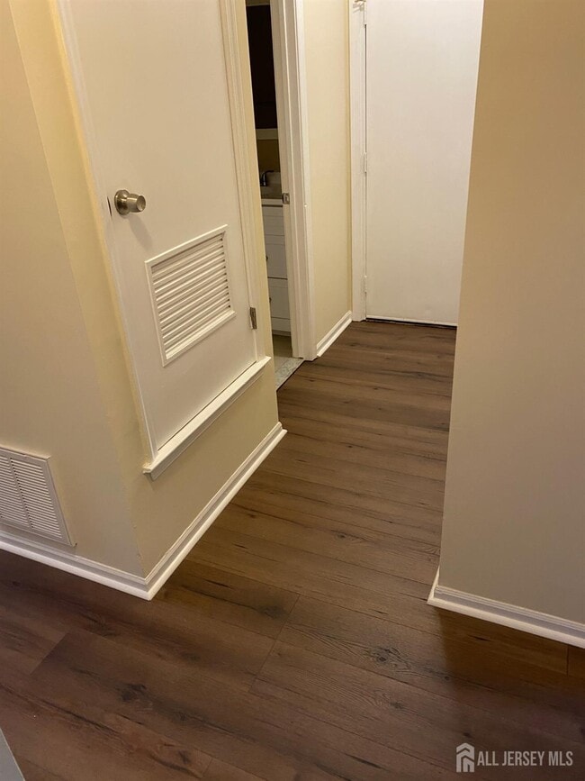 Photo - 5 Brigade Ct