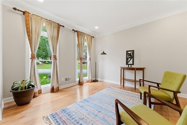 Photo - 5398 Windsor Green Ct SE
