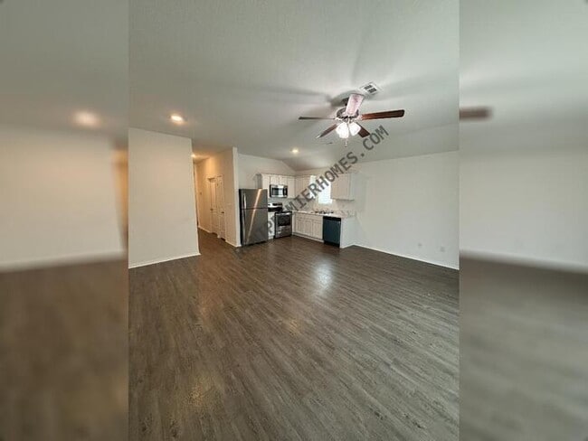 Photo - 70 Kinley Brk Ln