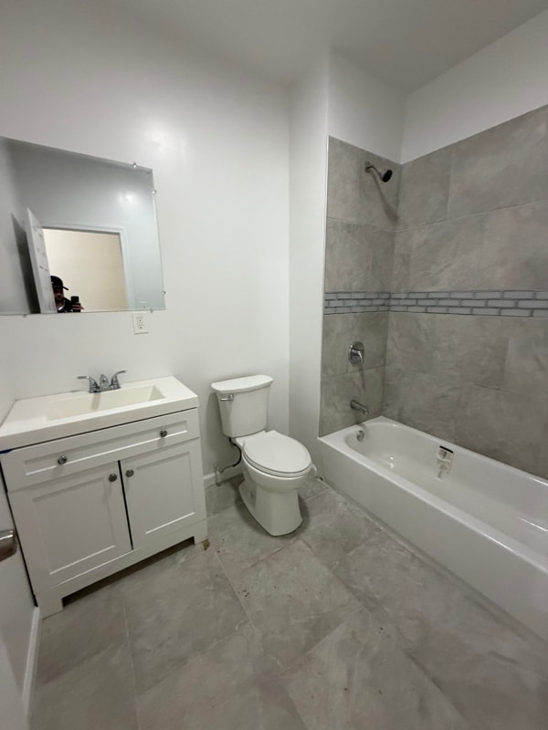 Photo - 826 S 15th St Unit 1