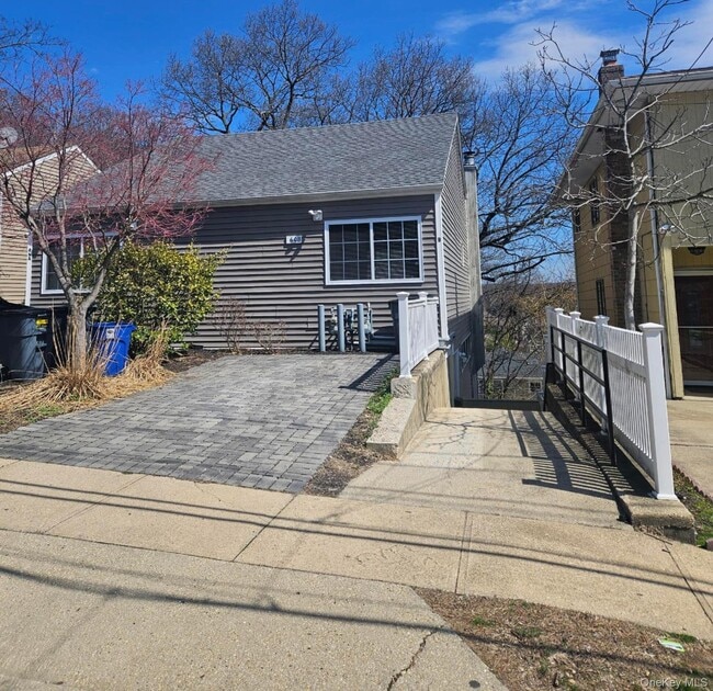 Photo - 60 Marwood Rd N