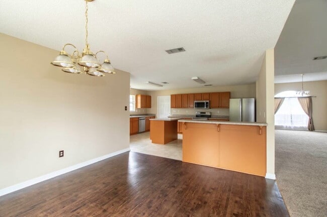 Photo - 3514 Farrington Ct