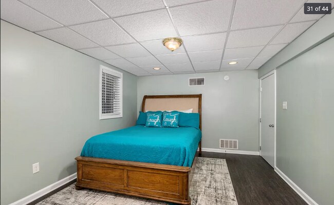 Photo - 5218 Queensbury Dr SE Unit 1