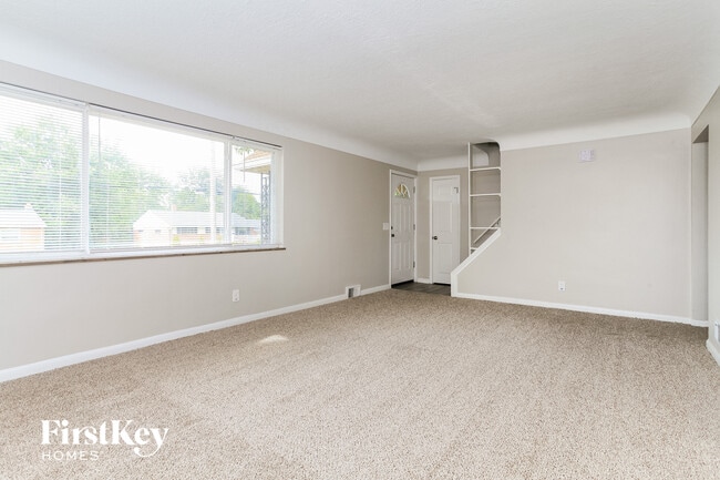 Photo - 2741 Jonrose Ave