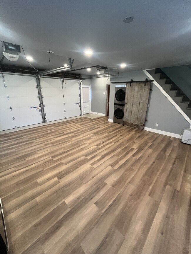 Photo - 49 S Mill St