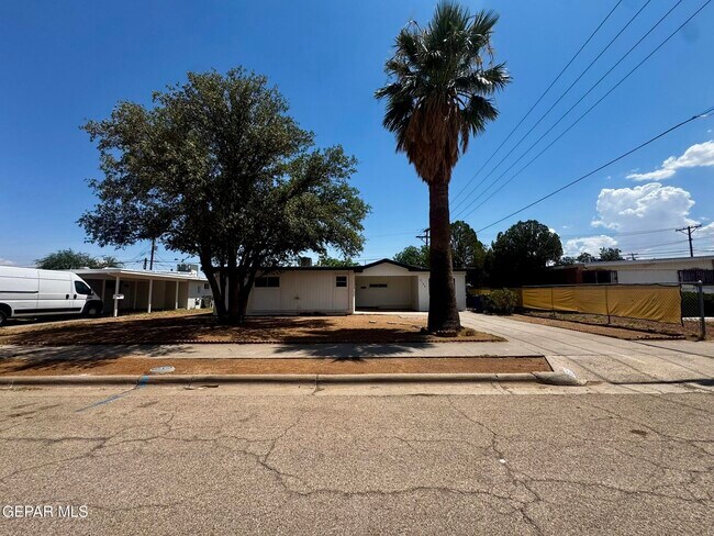 Building Photo - 5102 Beals St