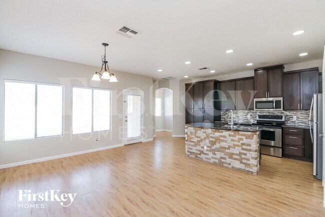 Photo - 2762 E Morenci Rd