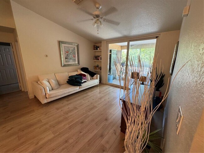 Photo - 8903 Latrec Ave Unit 3307