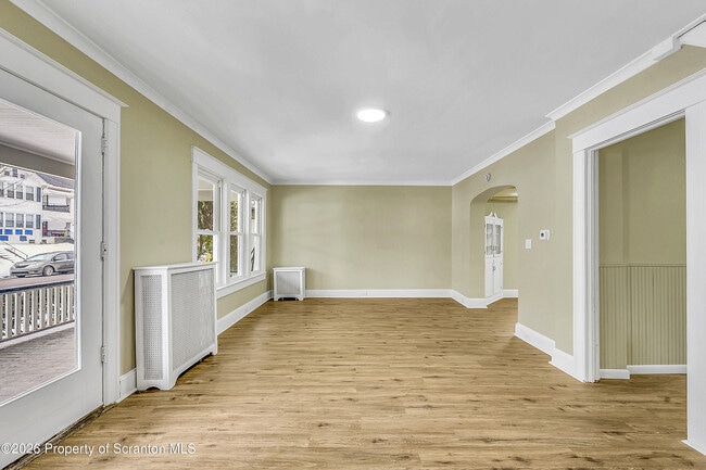 Photo - 529 Wheeler Ave