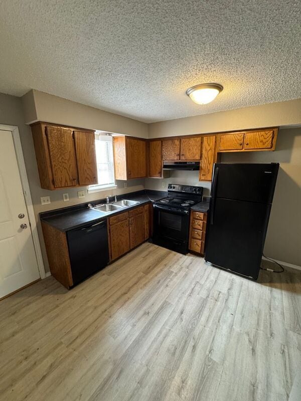 Photo - 214 W Madison St