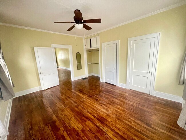 Photo - 828 N Jefferson St Unit A