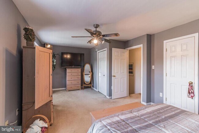 Photo - 9066 Reynolds Pl