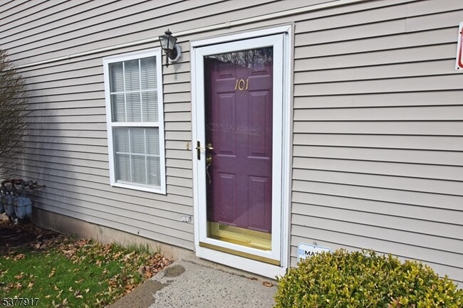 Photo - 101 Boulder Ridge